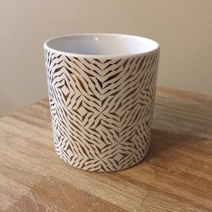 Target. White & Gold Geometric Pattern Pencil Cup